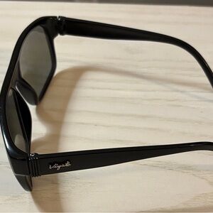 Viyate Black Sunglasses